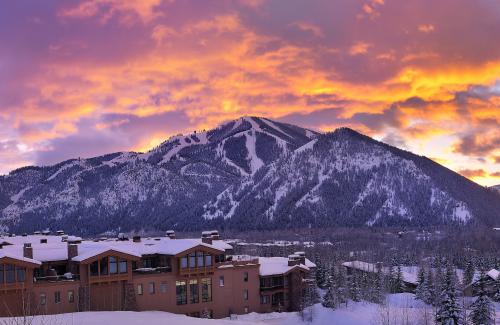 Bald Mountain at sunset Bald Mountain at sunset